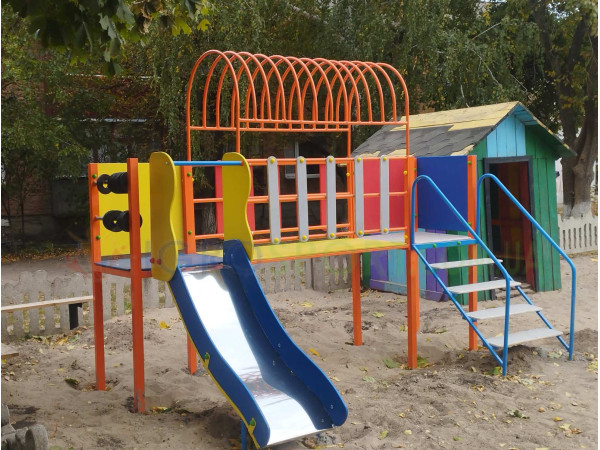 European Standards EN 1176 and EN 1177